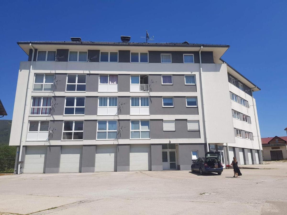 Apartmani Ivona Kupres  Eksteriør bilde